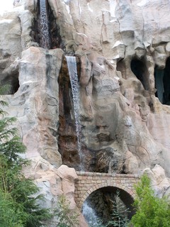 Filename=100_4094.JPG
Filesize=1670KiB
Dimensions=2128x2832
Date added=Sep 22, 2019 100_4094.JPG