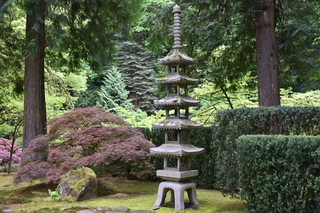 Filename=DSC_3588.JPG
Filesize=24257KiB
Dimensions=7360x4912
Date added=May 06, 2021 DSC_3588.JPG