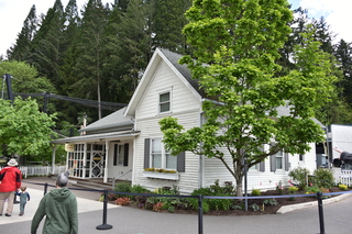 Filename=DSC_3818.JPG
Filesize=23502KiB
Dimensions=7360x4912
Date added=May 07, 2021 DSC_3818.JPG