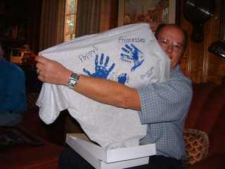 Filename=Christmas_2001_001.jpg
Filesize=1230KiB
Dimensions=2048x1536
Date added=Sep 28, 2019 Christmas_2001_001.jpg