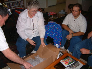 Filename=Christmas_Eve_2001_079.jpg
Filesize=1242KiB
Dimensions=2048x1536
Date added=Sep 28, 2019 Christmas_Eve_2001_079.jpg