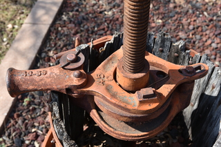 Filename=DSC_0812.JPG
Filesize=18922KiB
Dimensions=7360x4912
Date added=Sep 27, 2019 DSC_0812.JPG