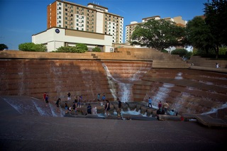 Filename=DSC_2563.jpg
Filesize=10354KiB
Dimensions=7360x4912
Date added=Sep 27, 2019 DSC_2563.jpg