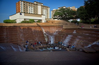 Filename=DSC_2569.jpg
Filesize=9914KiB
Dimensions=7360x4912
Date added=Sep 27, 2019 DSC_2569.jpg