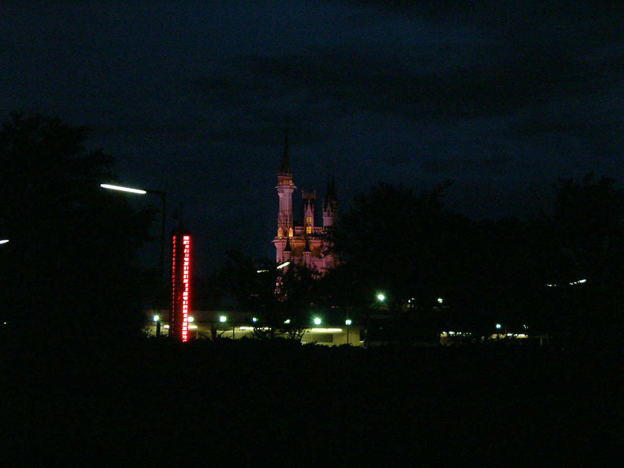 Disney7403_008.jpg