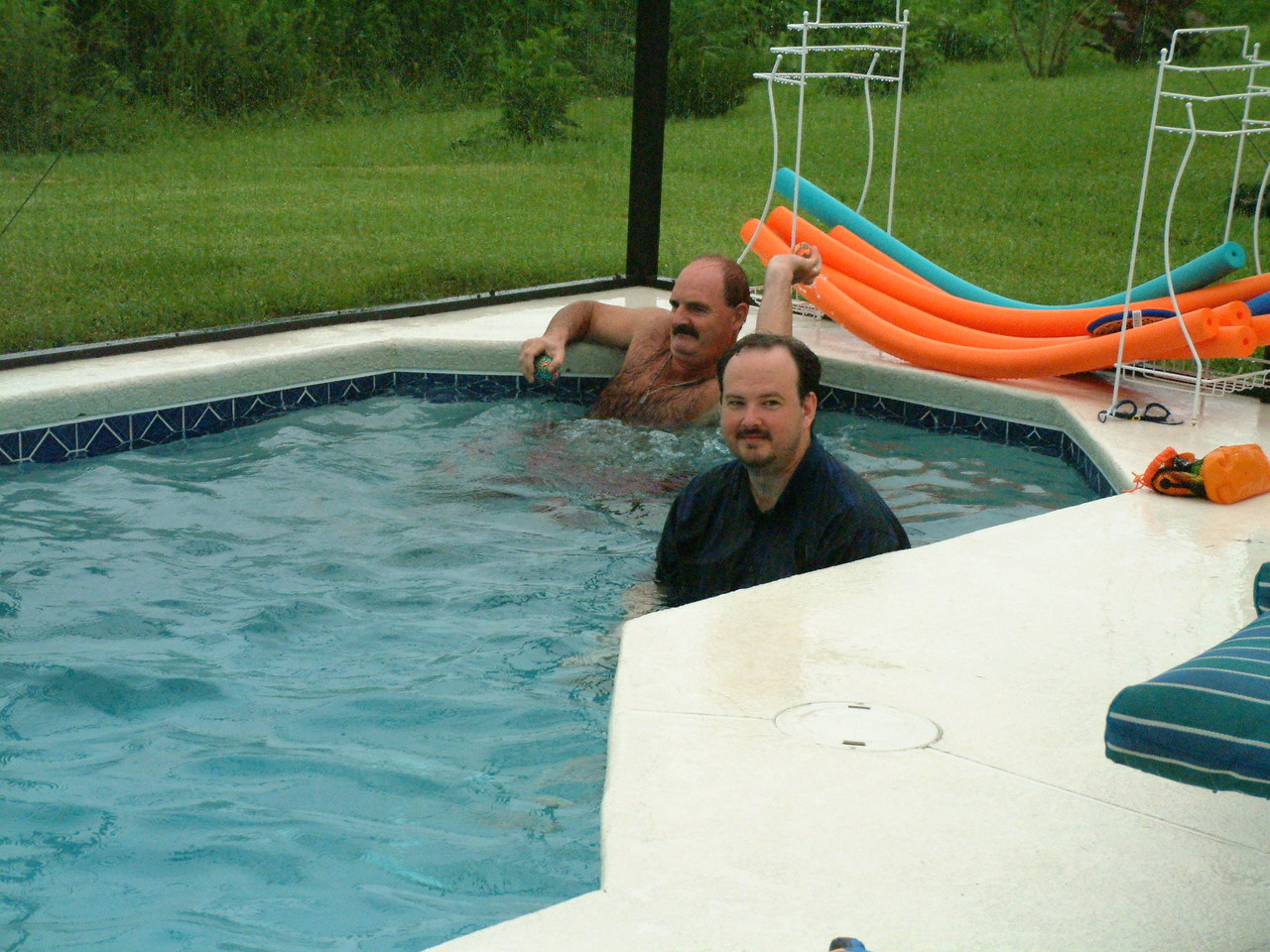 pool_8-9-03-_022.jpg