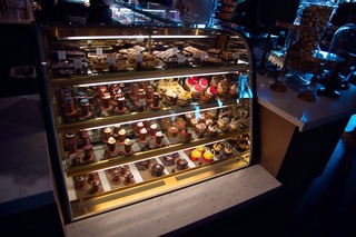 Filename=DSC_7784.jpg
Filesize=5827KiB
Dimensions=7360x4912
Date added=Sep 27, 2019 DSC_7784.jpg