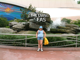 Filename=Disney62203_005.jpg
Filesize=1219KiB
Dimensions=2048x1536
Date added=Sep 28, 2019 Disney62203_005.jpg