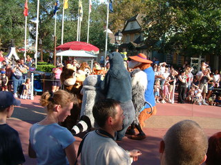 Disney_10-27-02_050.jpg