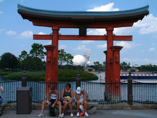 Filename=EPCOT_9-14-03_031.jpg
Filesize=1230KiB
Dimensions=2048x1536
Date added=Sep 27, 2019 EPCOT_9-14-03_031.jpg