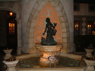 Filename=mk12-26-02_016.jpg
Filesize=1204KiB
Dimensions=2048x1536
Date added=Sep 28, 2019 mk12-26-02_016.jpg