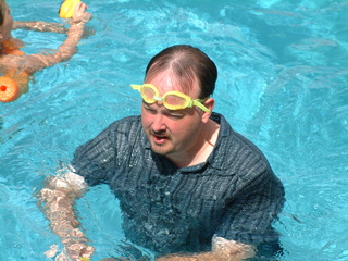 Filename=pool_9-1-03-_023.jpg
Filesize=1286KiB
Dimensions=2048x1536
Date added=Sep 28, 2019 pool_9-1-03-_023.jpg