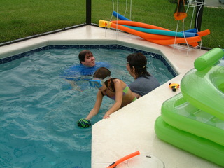 Filename=pool_9-1-03-_054.jpg
Filesize=1244KiB
Dimensions=2048x1536
Date added=Sep 28, 2019 pool_9-1-03-_054.jpg