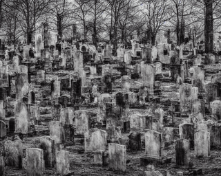 00064-4-nikon_d8102C_ghosts_in_a_graveyard.png