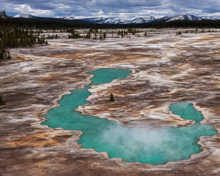 00140-4201430265-nikon_d8102C_yellowstone_national_park.png