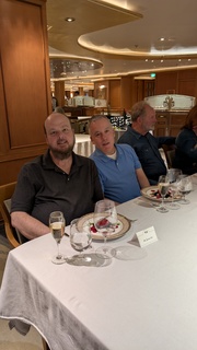 Filename=PXL_20250821_042302947.jpg
Filesize=6735KiB
Dimensions=4590x8160
Date added=Aug 30, 2025 PXL_20250821_042302947.jpg