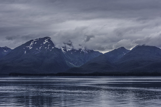 Filename=DSC_4000.jpg
Filesize=19652KiB
Dimensions=7032x4693
Date added=Sep 16, 2019 DSC_4000.jpg