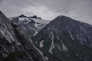 Filename=DSC_5162.jpg
Filesize=21641KiB
Dimensions=7360x4912
Date added=Sep 15, 2019 DSC_5162.jpg